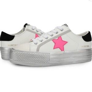 Vintage Havanna Platform White and Pink Star Amaze Pink Pop Sneakers NWOT